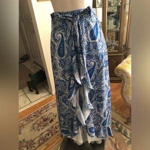 Reborn Almost New blue paisley wrap skirt with white attached pants size L
